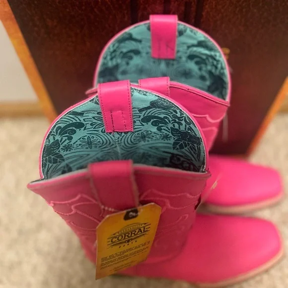 Cowgirl Boot size 10 - Picture 3 of 3